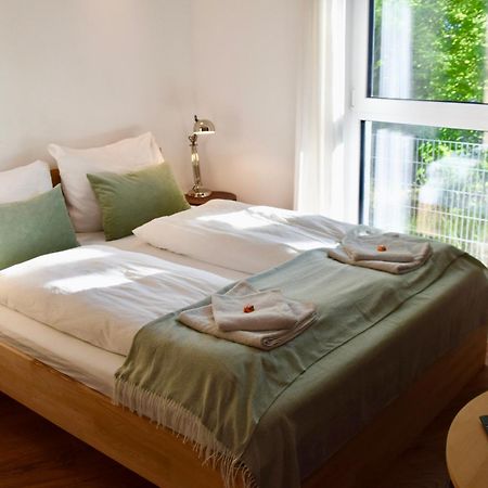 Stilvolle Wohnung Mit Balkon & Parkplatz Ρόστοκ Εξωτερικό φωτογραφία