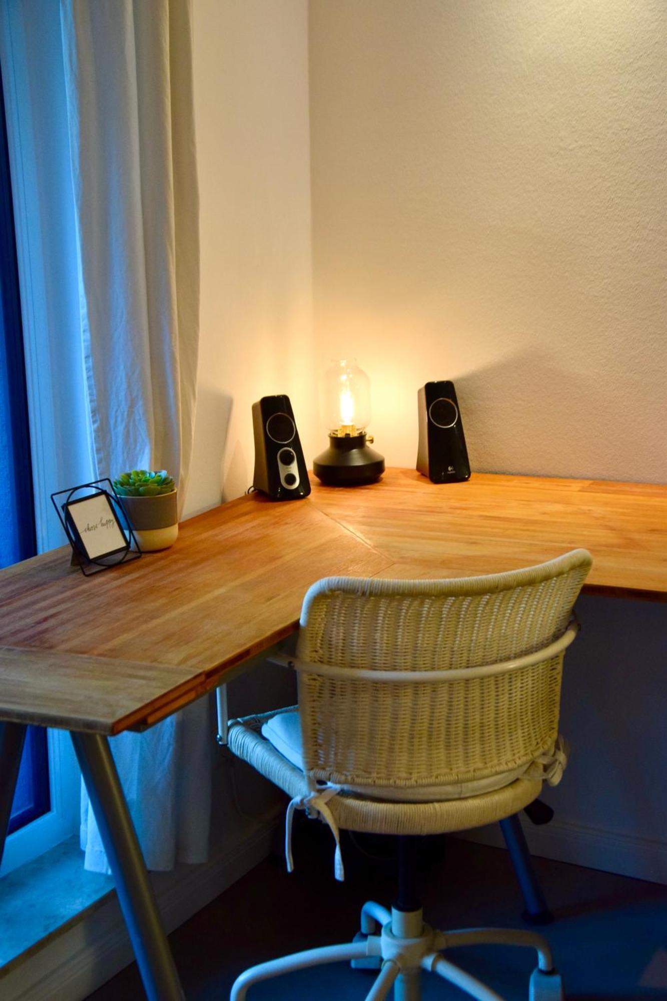 Stilvolle Wohnung Mit Balkon & Parkplatz Ρόστοκ Εξωτερικό φωτογραφία